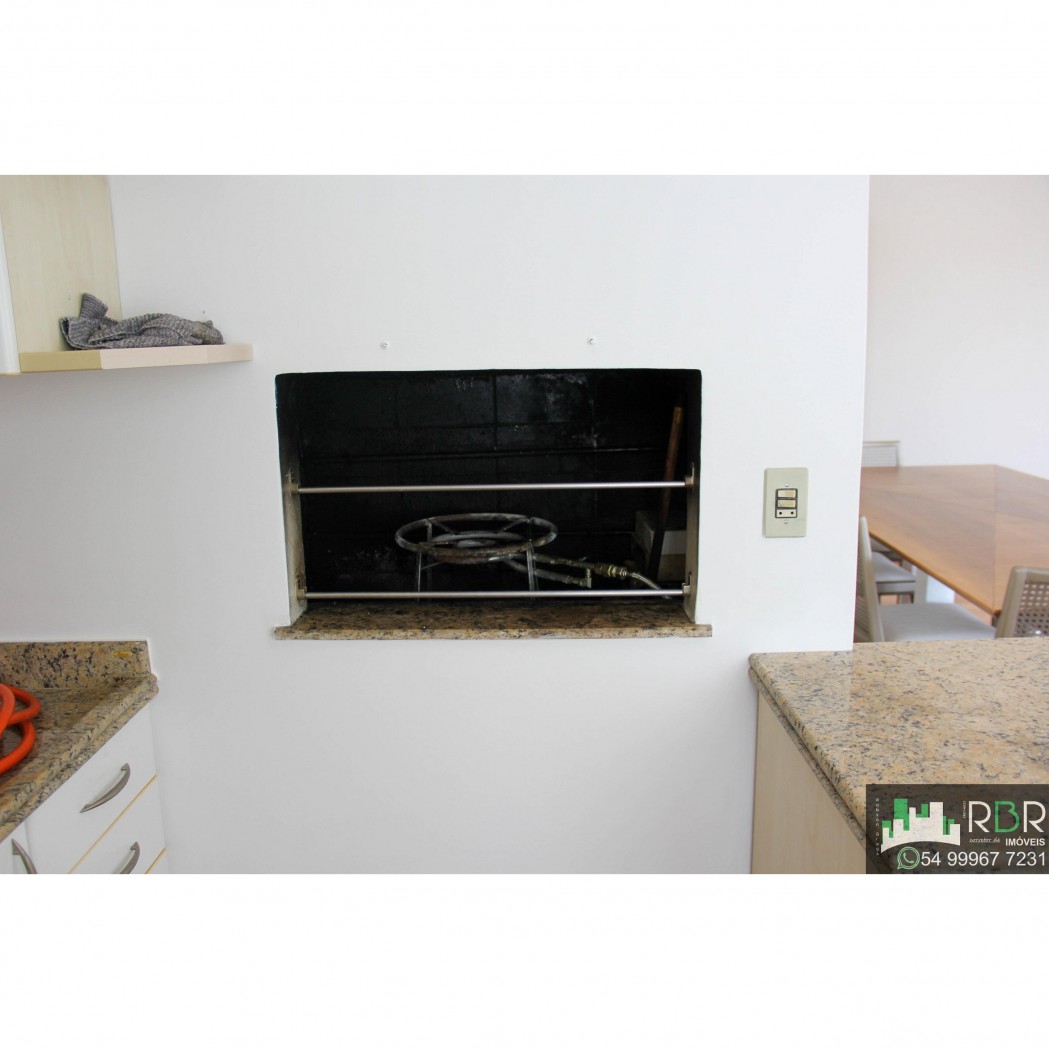 RBR Imóveis - Vende Cobertura Duplex no Pio X