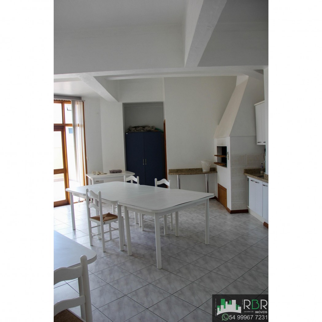 RBR Imóveis - Vende Cobertura Duplex no Pio X