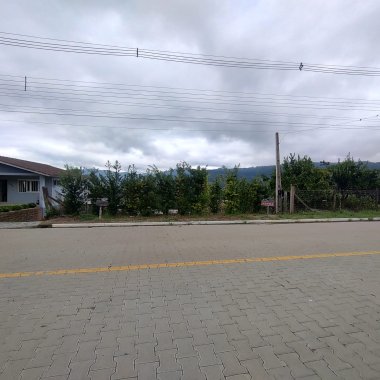 Oportunidade no Morro Paris: Terreno com Vista Panorâmica e Pomar Formado