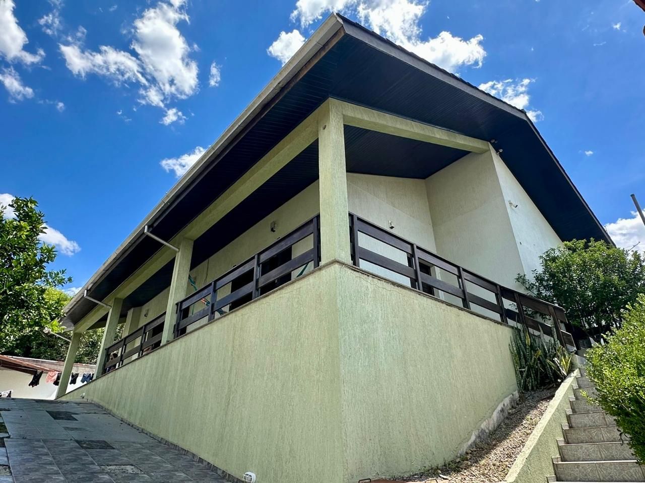 Casa, 4 quartos, 233 m² - Foto 2