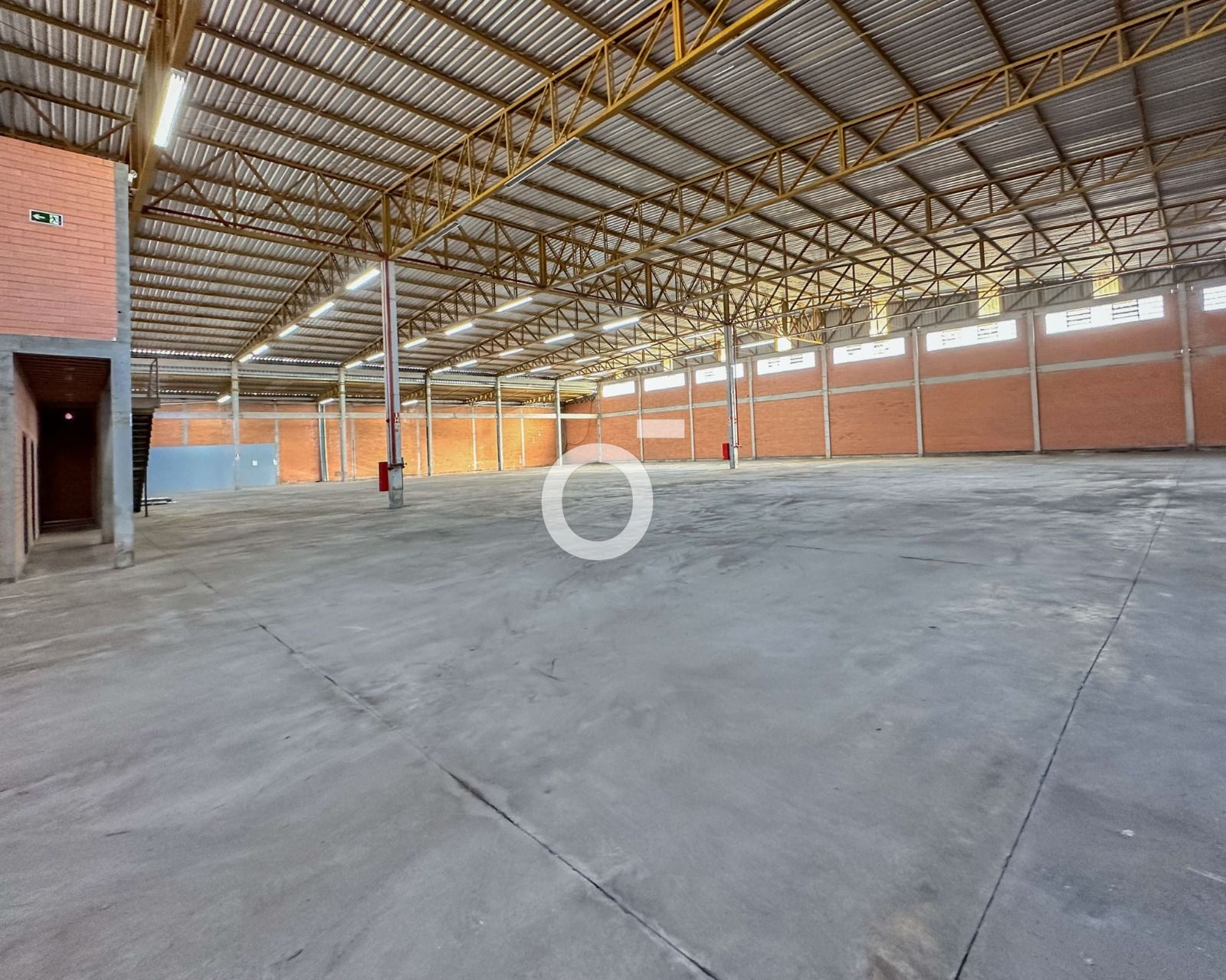 Prédio Inteiro, 2032 m² - Foto 2