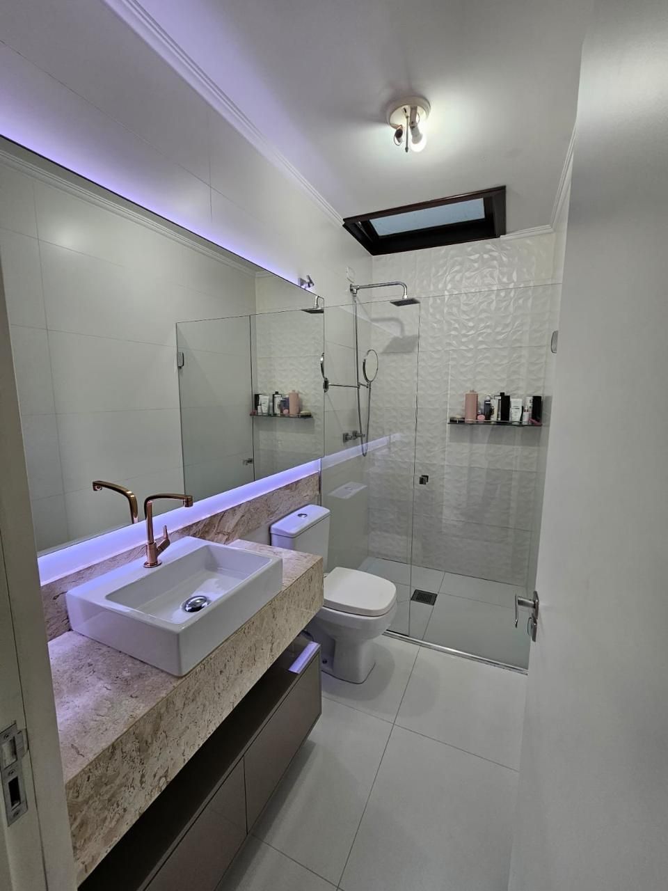 Casa, 3 quartos, 223 m² - Foto 3