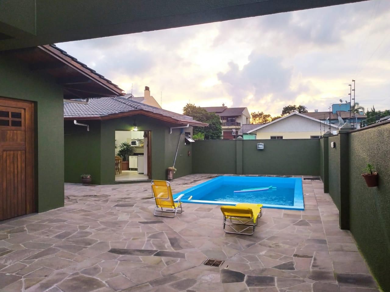 Casa para venda no bairro Desvio Rizzo em Caxias do Sul